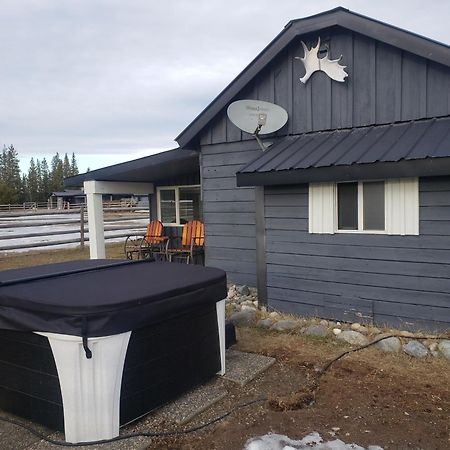 Woodhouse Cottages And Ranch Prince George Exterior foto