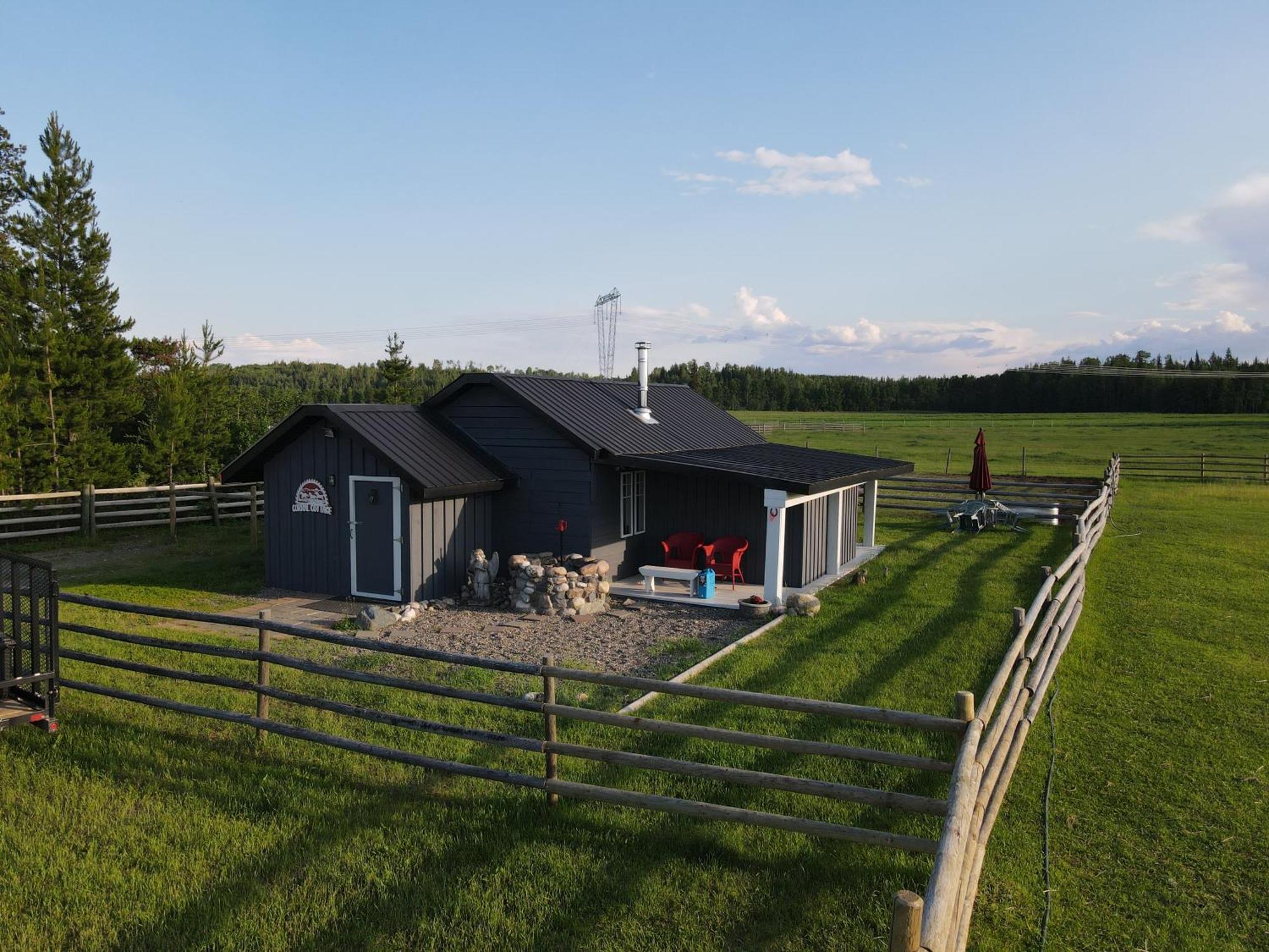 Woodhouse Cottages And Ranch Prince George Exterior foto
